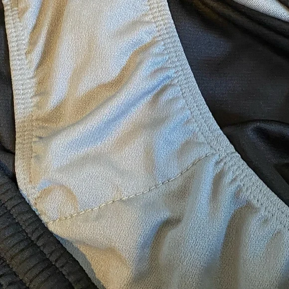 ASICS Athletic Shorts - Picture 4 of 4